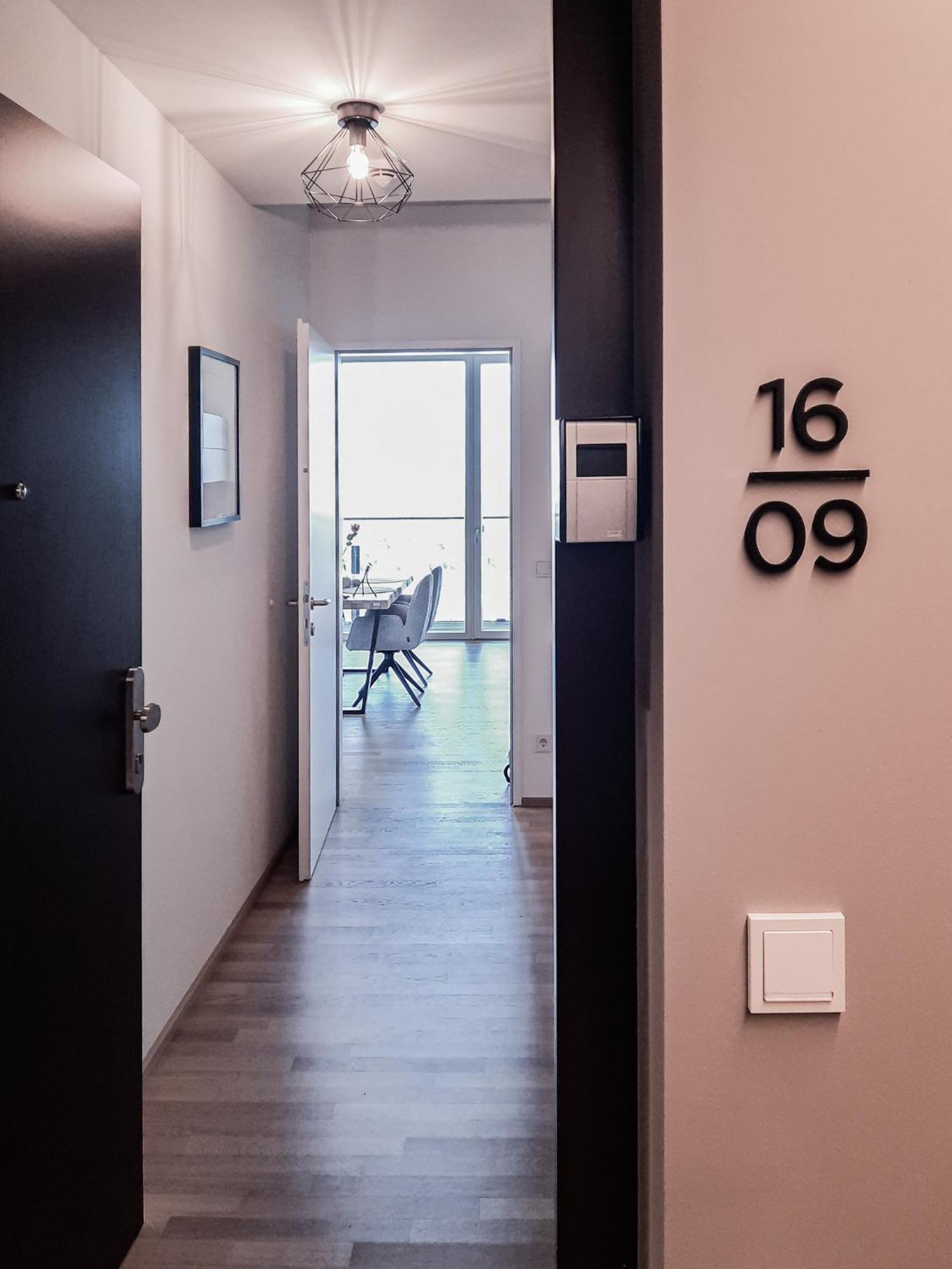 Diamondview Luxury Apartments Вена Экстерьер фото